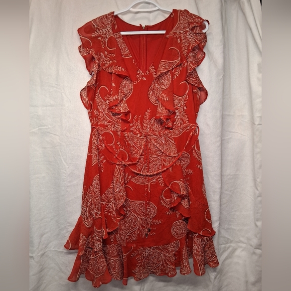 Tommy Hilfiger Dresses & Skirts - Tommy Hilfiger Red Paisley Ruffle Midi Dress